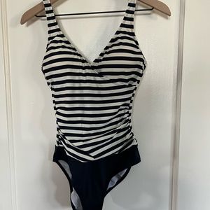 Boden women's swimsuit, striped top, solid bottom. Size 6.